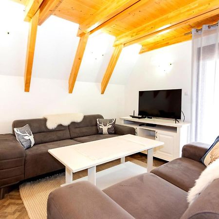 Hill View Chalets Zabljak  Luaran gambar