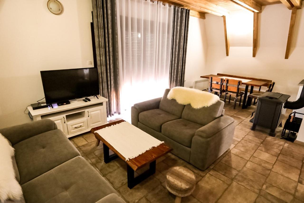 Hill View Chalets Zabljak  Luaran gambar
